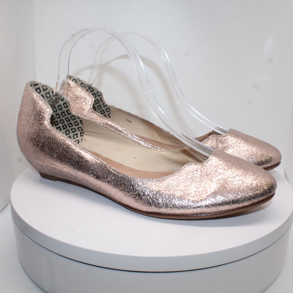 Matt Bernson Womens 10M Izabel Gold Flats Hidden Wedge Nubuck Leather Slip On - Picture 2 of 13